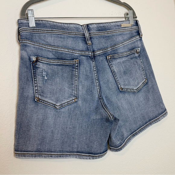 Anthropologie Pilcro Women's Distressed Patchwork Slim Boyfriend Denim Shorts - Picture 9 of 12